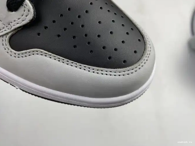 Chep Onekick Black Smoke 1 Air Jordan White Light High 555088-035 Grey Retro 0516